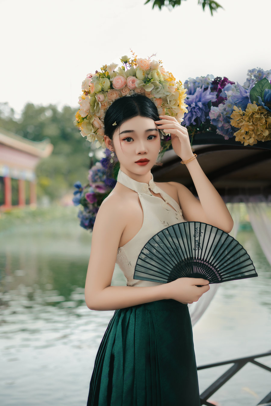 [YITUYU]艺图语 2025.09.07 今生簪花世世漂亮 lan [9P-326MB]