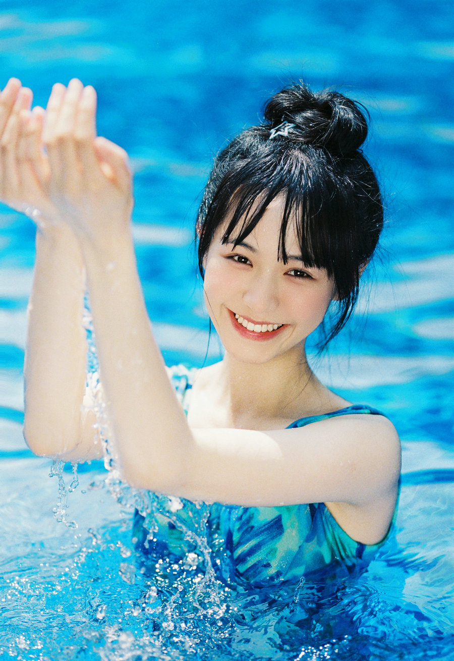 [YITUYU]艺图语 2025.09.07 夏日泳池 快乐苏苏 [15P-55MB]