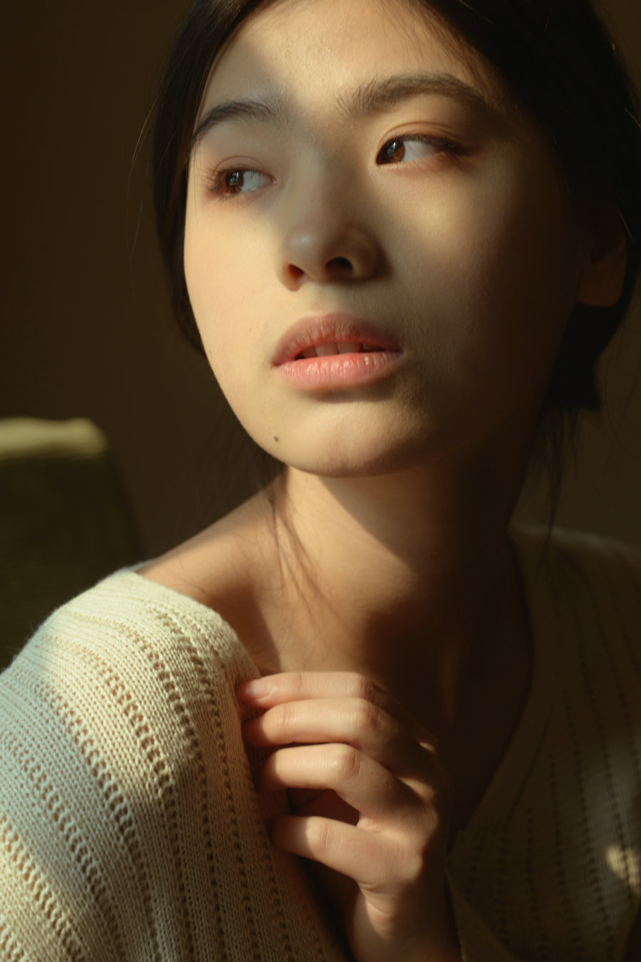 [YITUYU]艺图语 2025.09.09 暗室的光 尤里CC [20P-149MB]