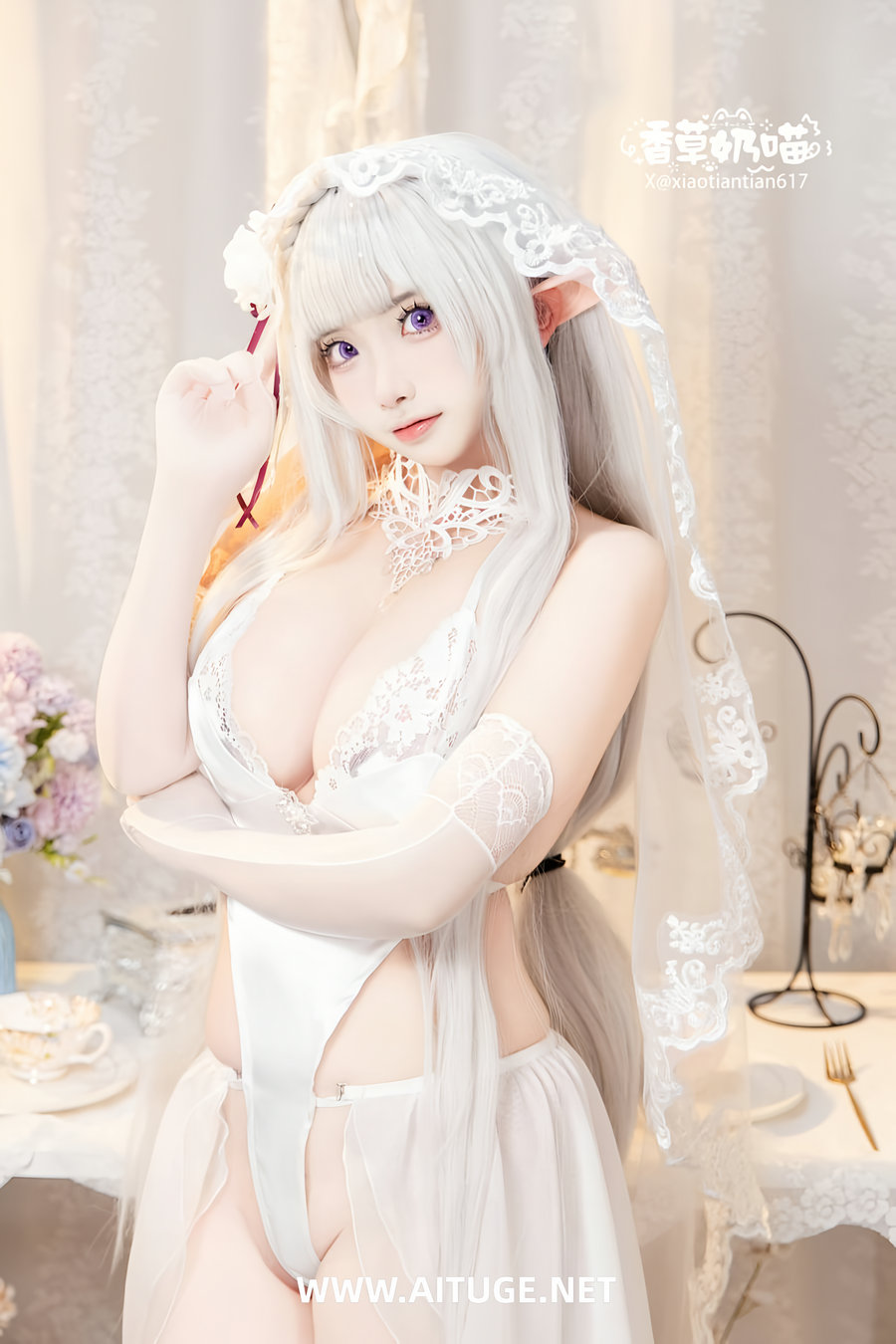 筱田甜 [香草奶喵] - 爱蜜莉雅 情人节 [151P52V-2.42GB]