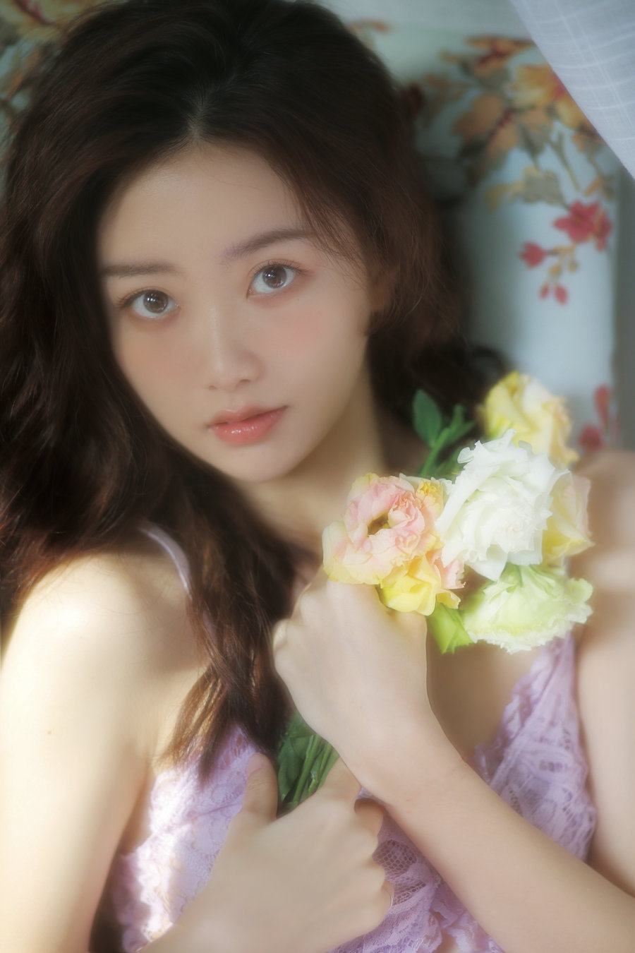 [YITUYU]艺图语 2025.09.12 光的形状 [14P-140MB]