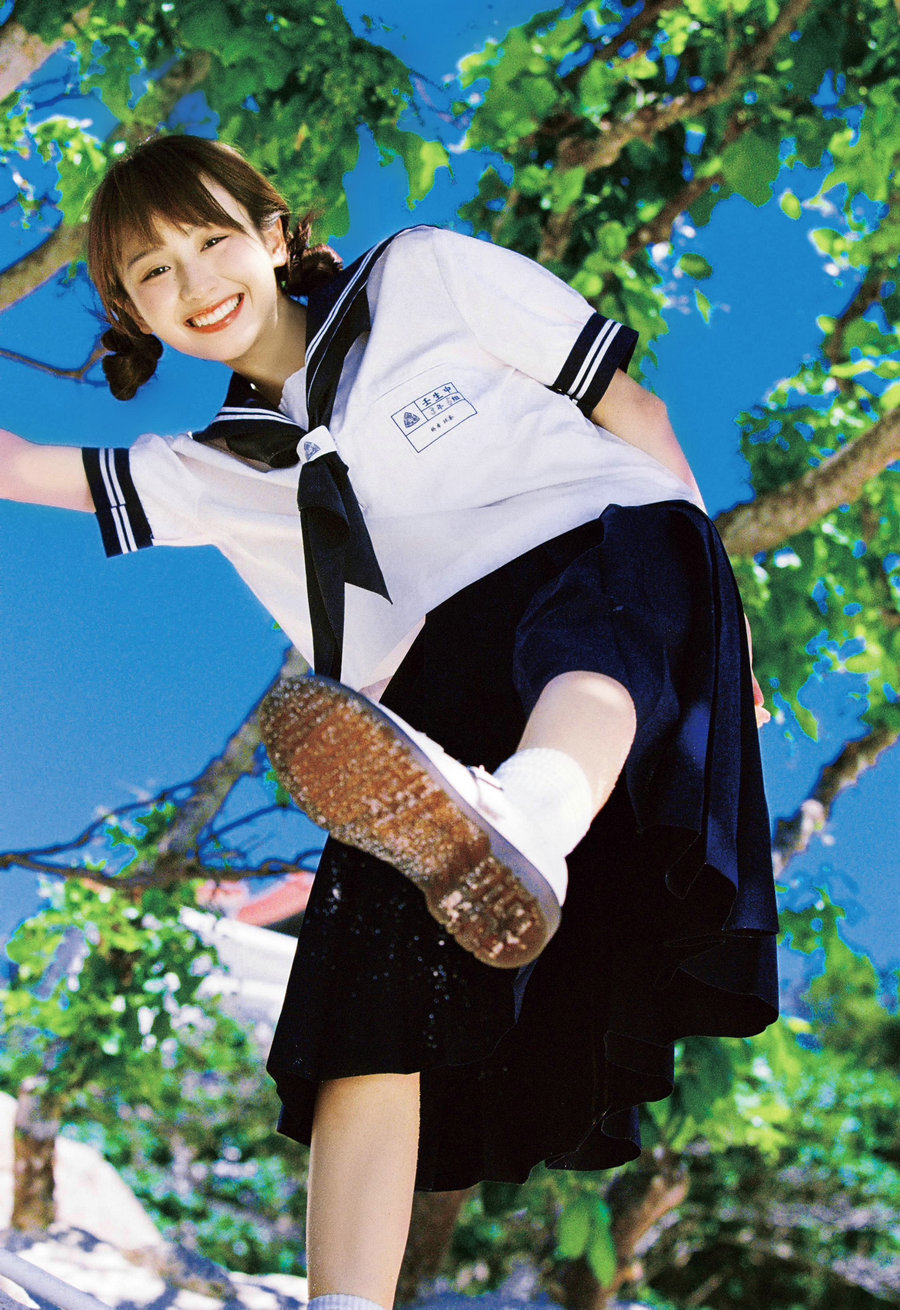 [YITUYU]艺图语 2025.09.14 蓝天制服少女 顾林x [15P-29MB]