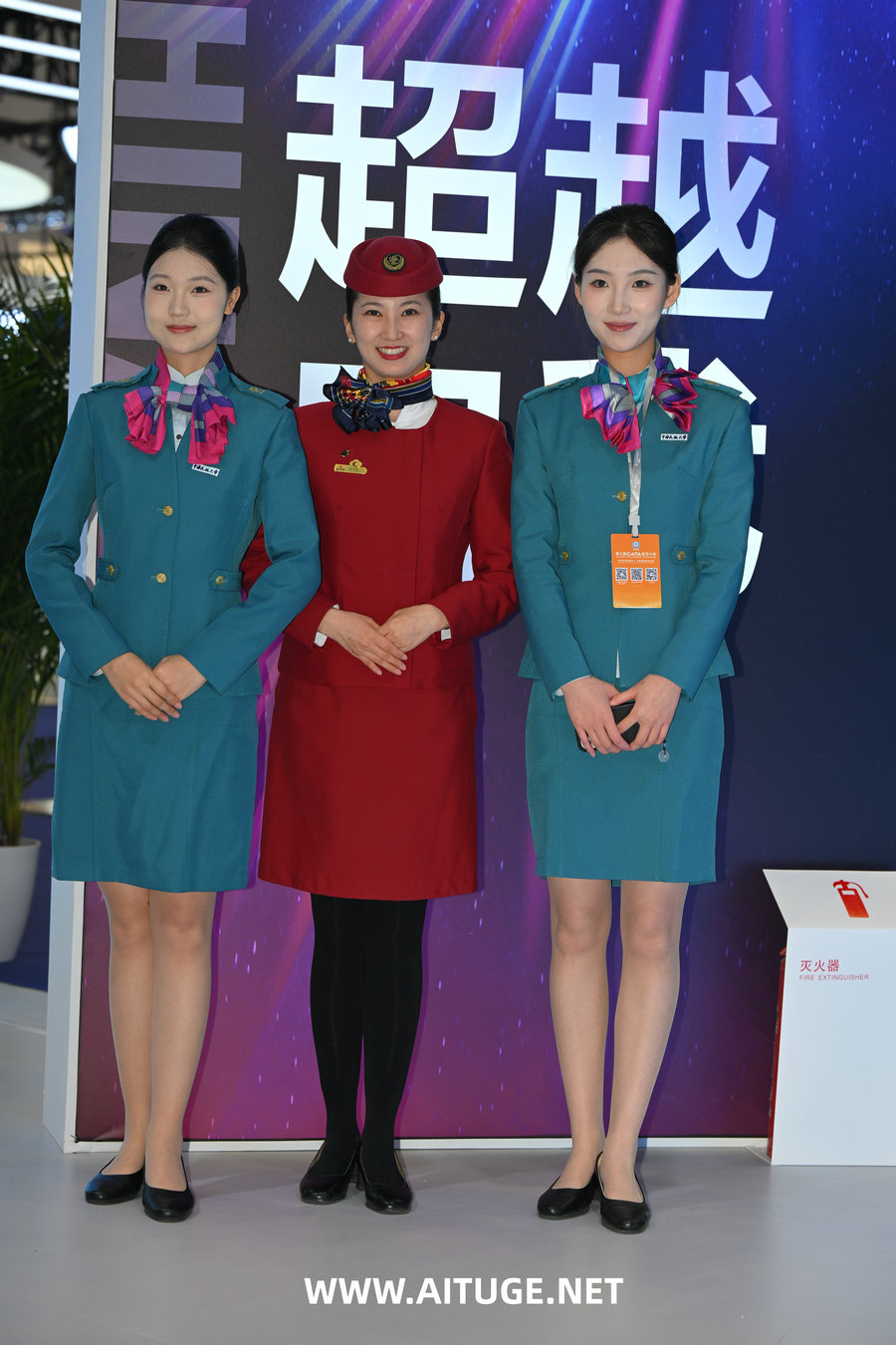 精选街拍视频 No.10082 民航空姐制服 [93P-2.08GB]