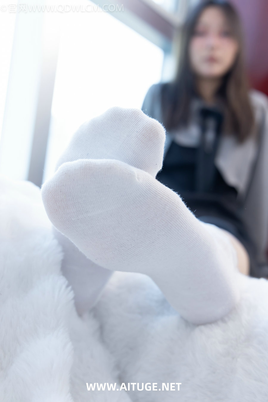 物恋传媒 No.2629 南星-皮鞋、白棉袜、裸足 [150P1V-3.66GB]