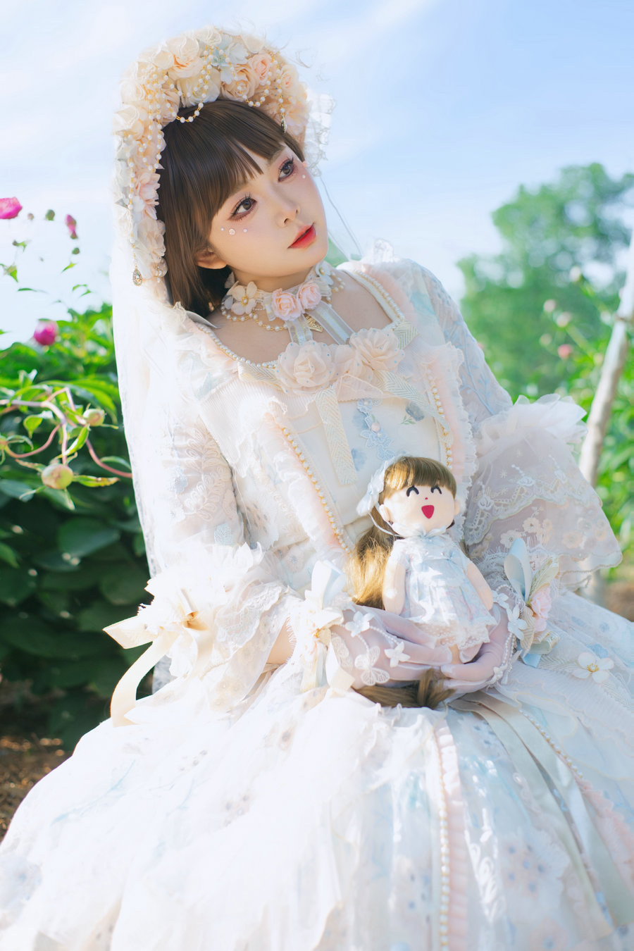 [YITUYU]艺图语 2025.09.19 花海之中的洛丽塔之梦 六六 [66P-771MB]