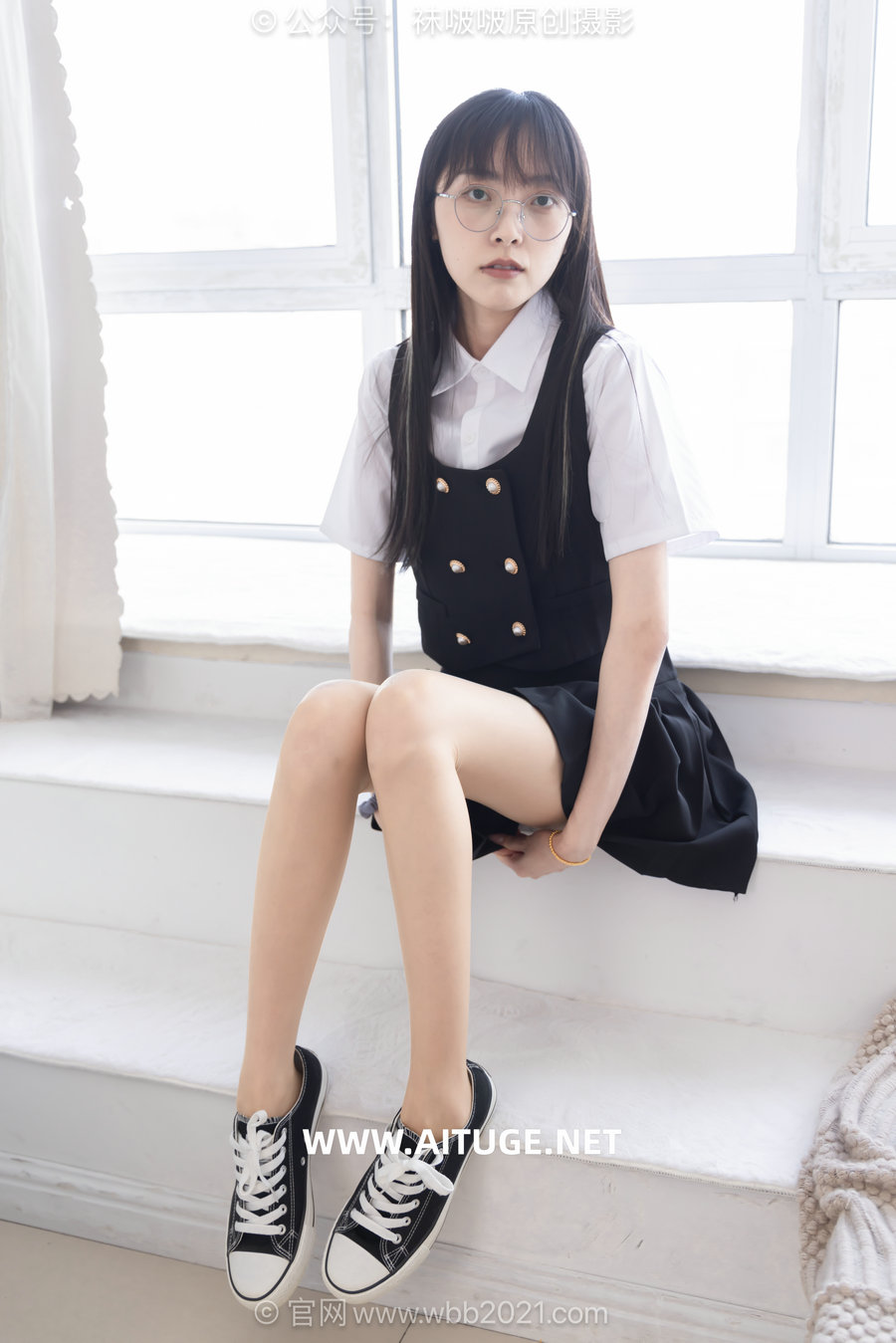 BoBoSocks袜啵啵 No.657 稚予-板鞋、帆布鞋、油亮薄肉丝、裸足、jk制服 [155P1V-4.90GB] ...