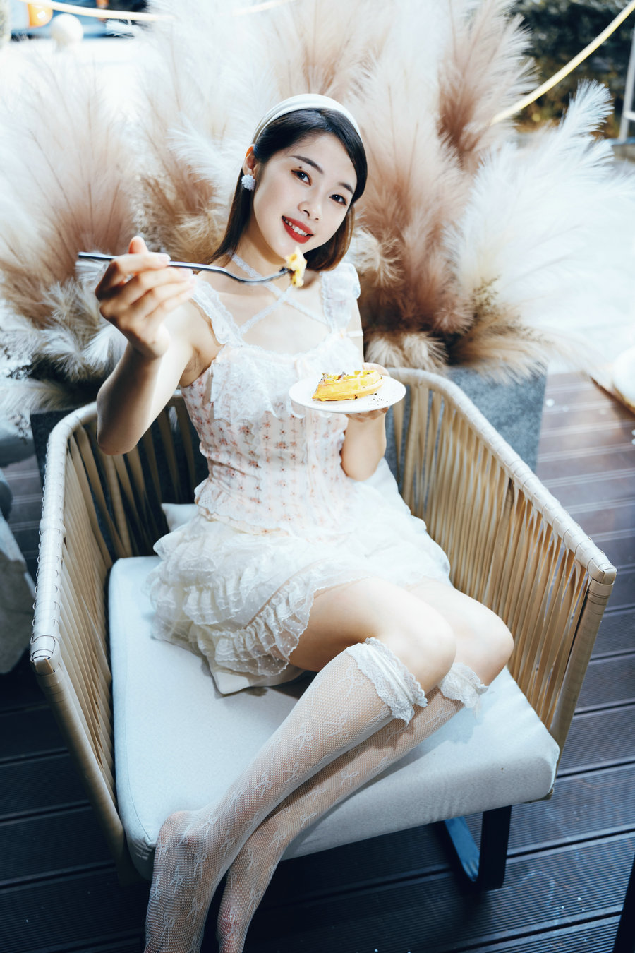 [YITUYU]艺图语 2025.09.19 下午茶 [13P-160MB]