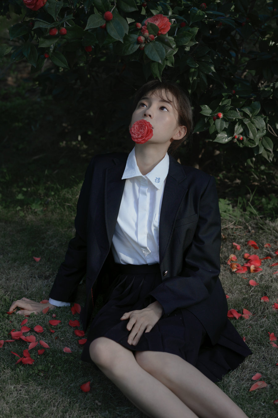 [YITUYU]艺图语 2025.09.20 那年的山茶 森森 [15P-119MB]