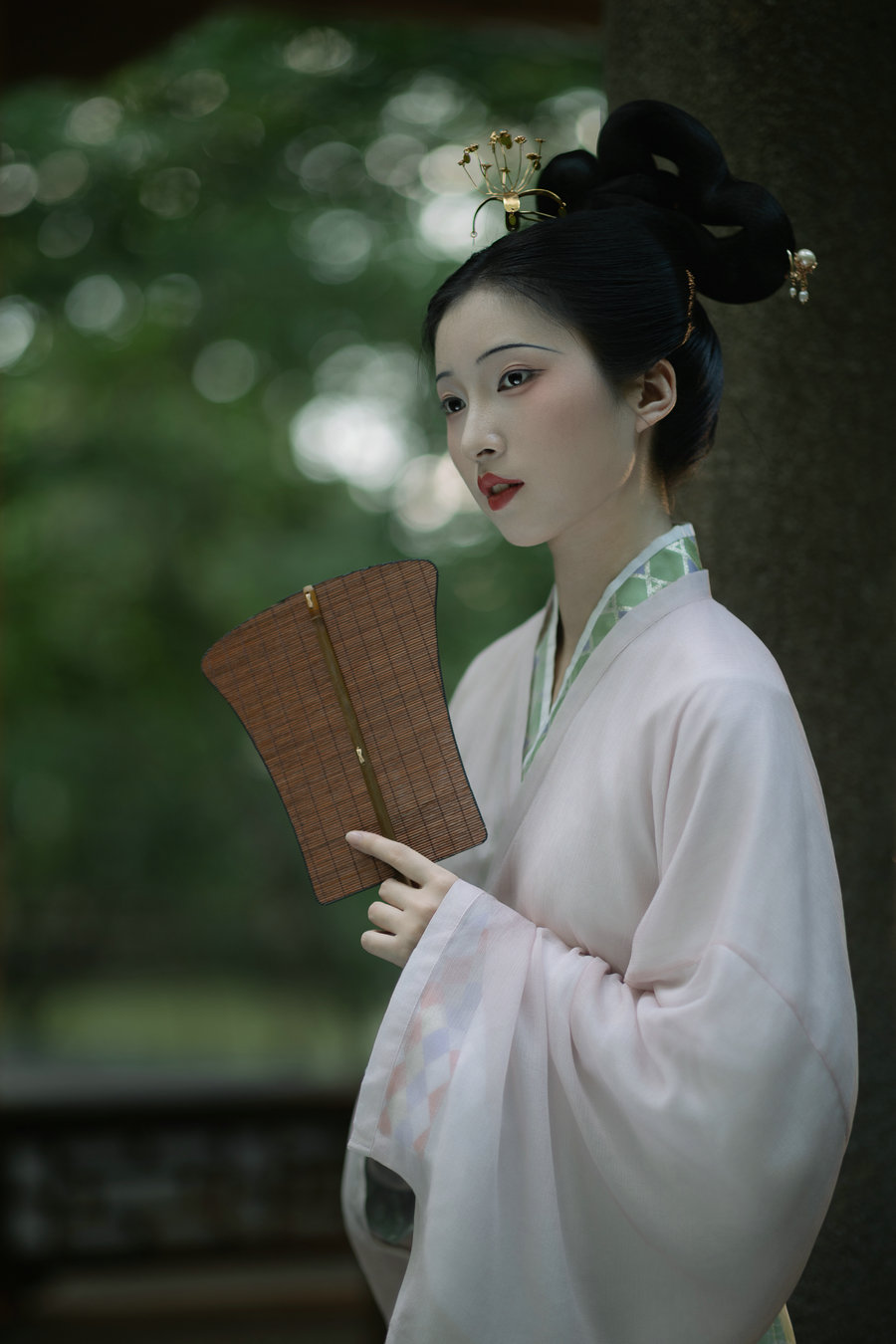 [YITUYU]艺图语 2025.09.20 山中小憩 企鹅融融 [50P-458MB]