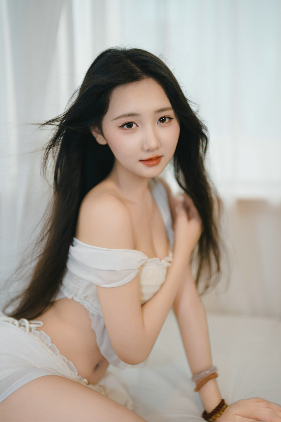 [YITUYU]艺图语 2025.09.24 白桦 oyee [33P-341MB]