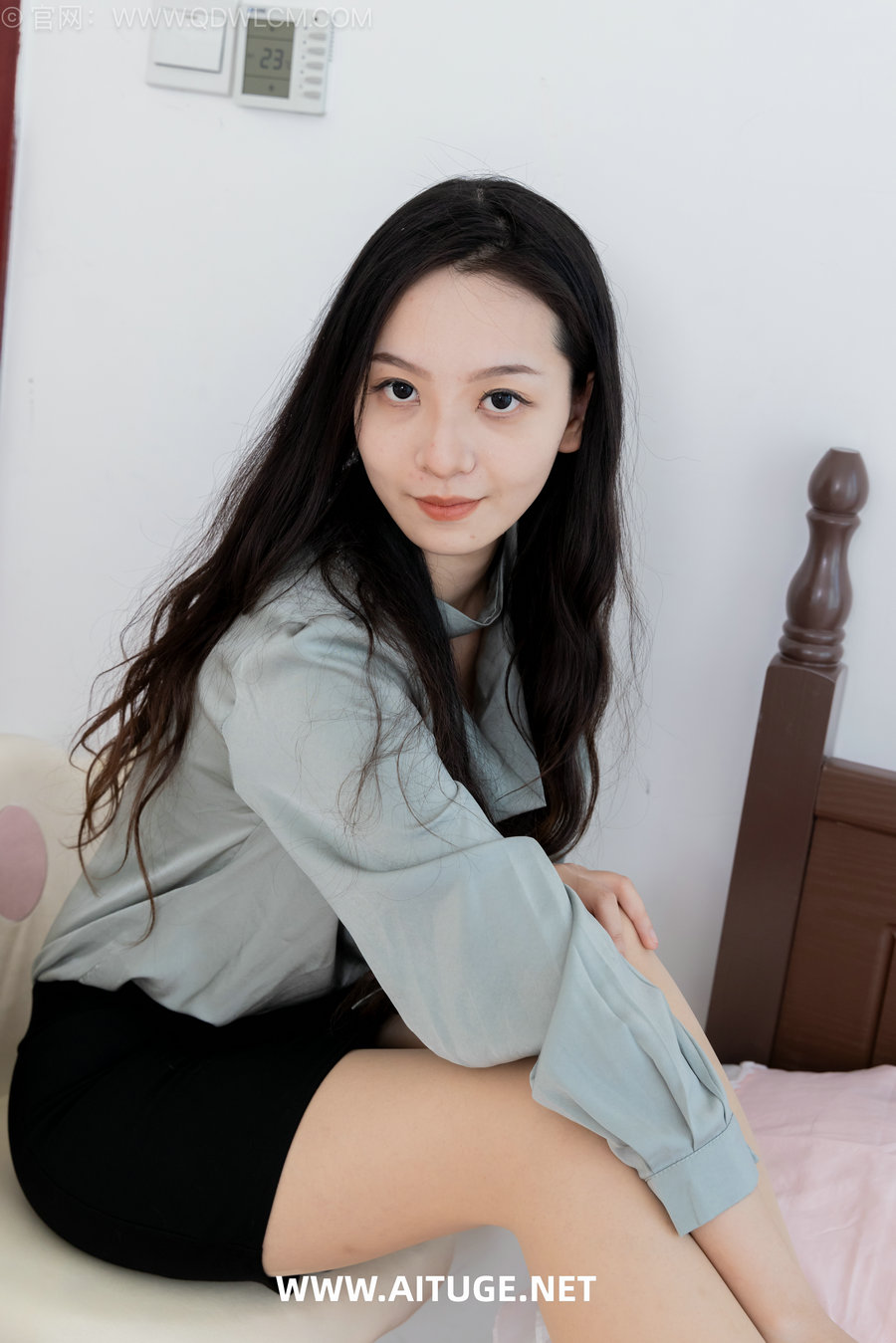 物恋传媒 No.2645 小泽-高跟鞋、薄肉丝、ol风 [150P1V-3.83GB]