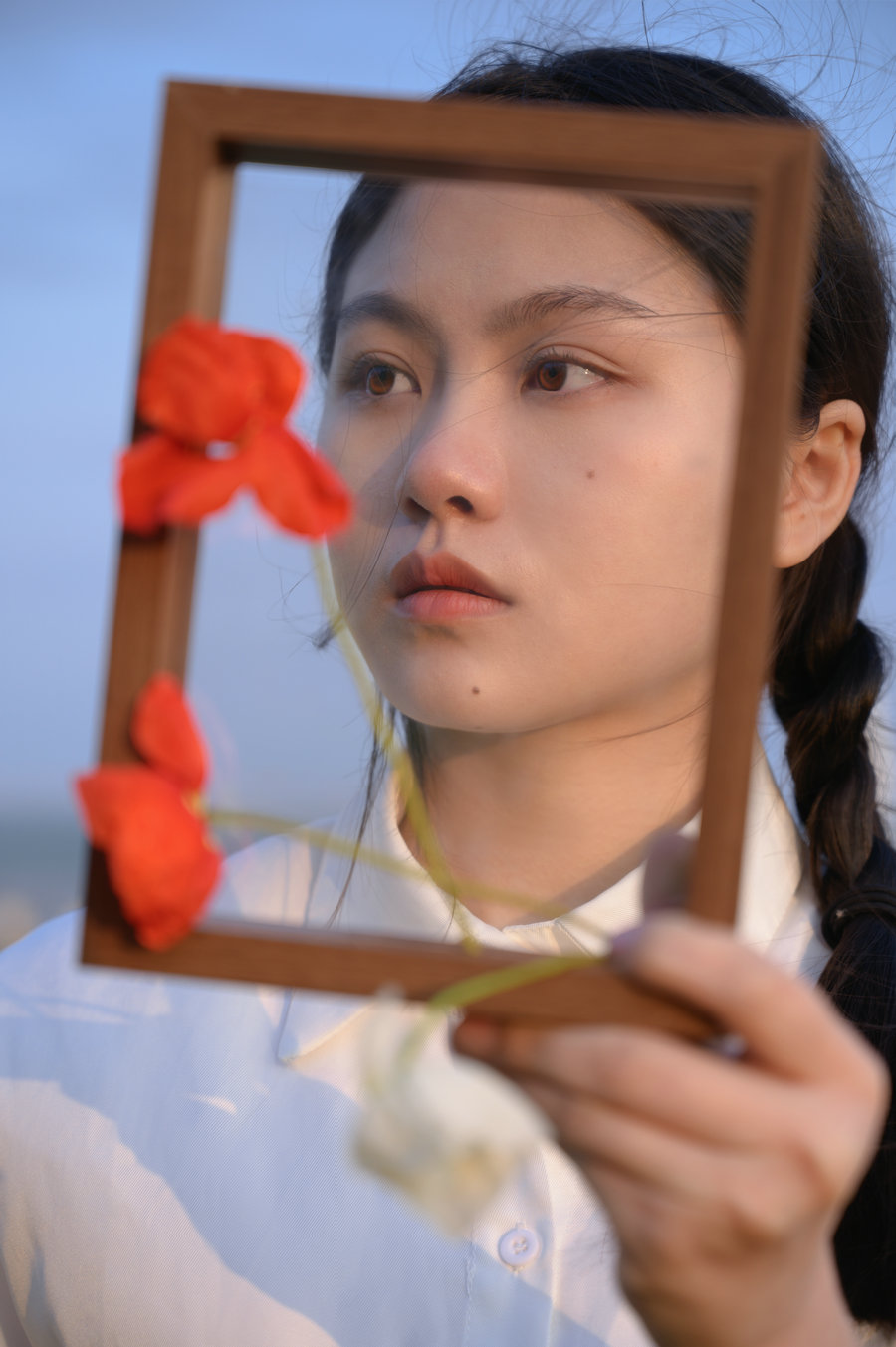 [YITUYU]艺图语 2025.09.24 虞美人 阿莹 [17P-127MB]