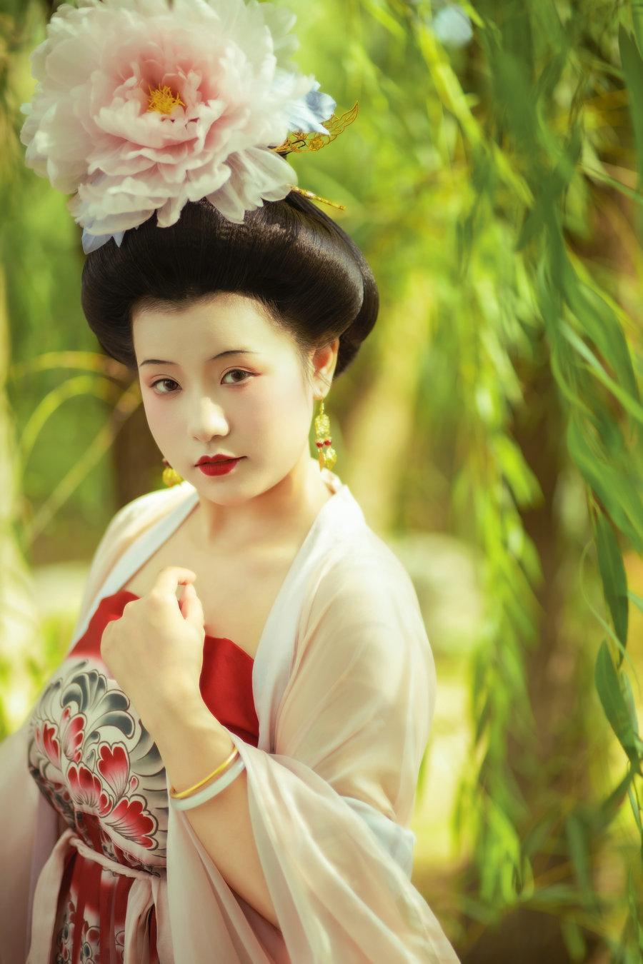 [YITUYU]艺图语 2025.09.24 簪花仕女图 [25P-281MB]