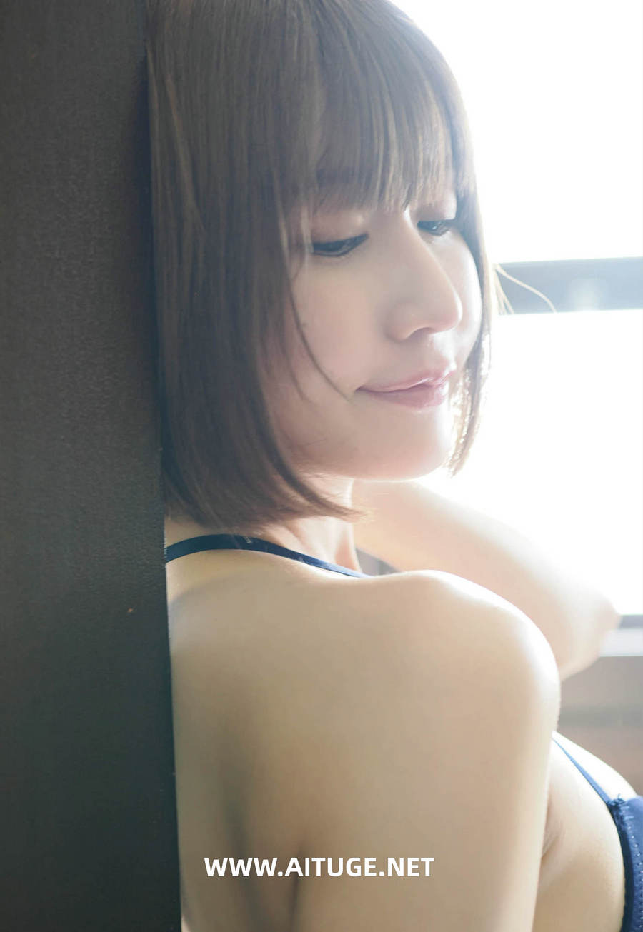 藤森里穂 - nostalgia [96P33MB]