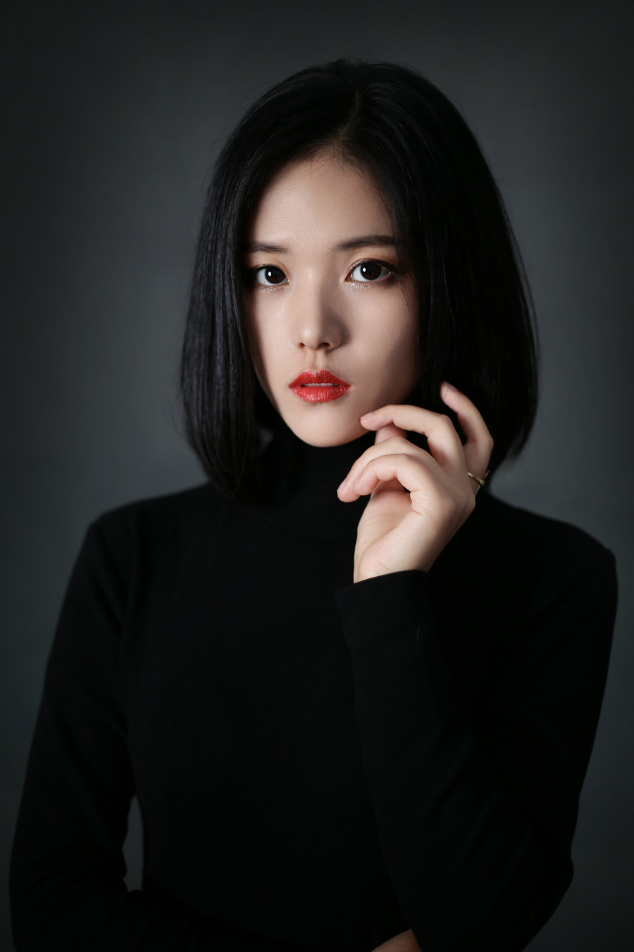 [YITUYU]艺图语 2025.10.15 那年时光轻蔓 小英 [16P-114MB]