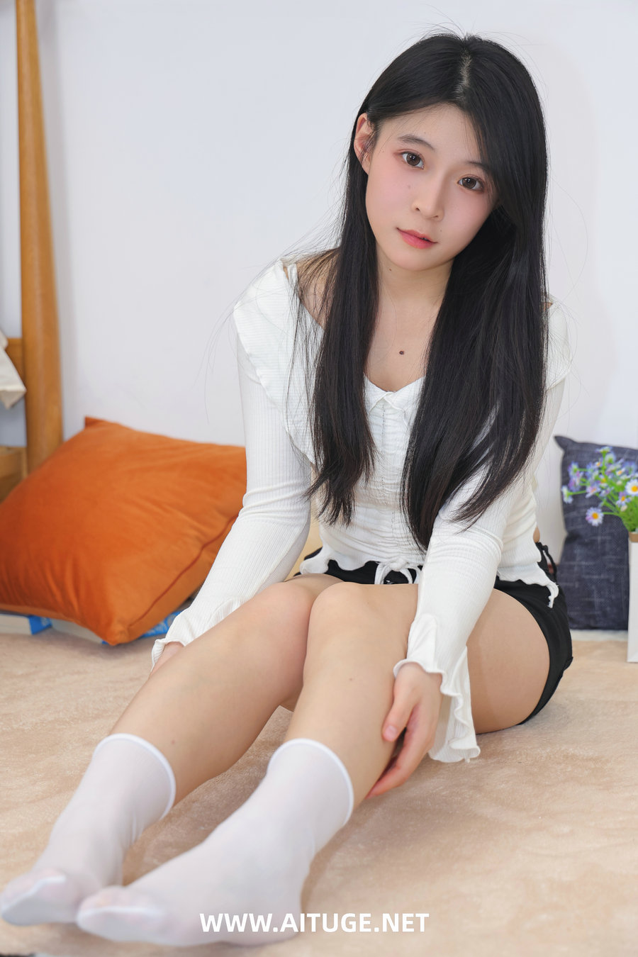 绮梦摄影 2026.01.18 No.513 小芸  珍藏无修无水印版 [455P2V-10.4GB]