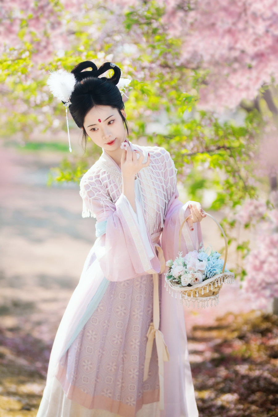 [YITUYU]艺图语 2025.10.16 仙女 笙四·om4l1 [18P-264MB]