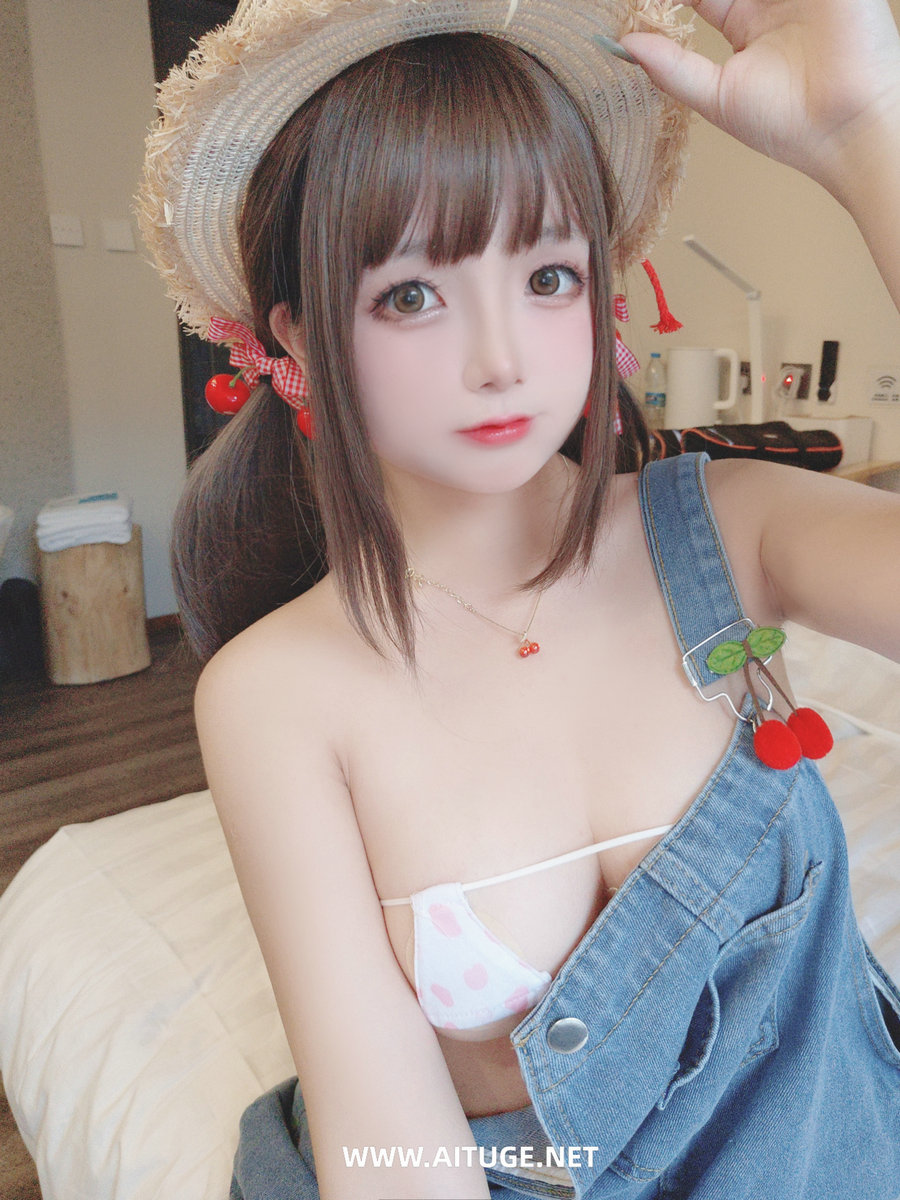 Cosplay日奈娇 - 热带风情 [44P-76MB]