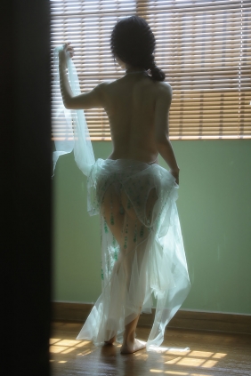 [YITUYU]艺图语 2025.08.27 绿色 野生模特园子 [15P-58MB]