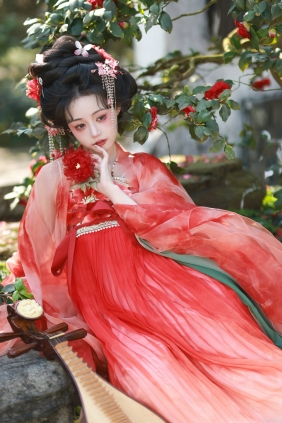 [YITUYU]艺图语 2025.04.26 山茶语录 巧巧ya [14P-126MB]