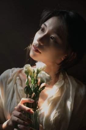 [YITUYU]艺图语 2025.09.21 废墟光影 森森 [14P-116MB]