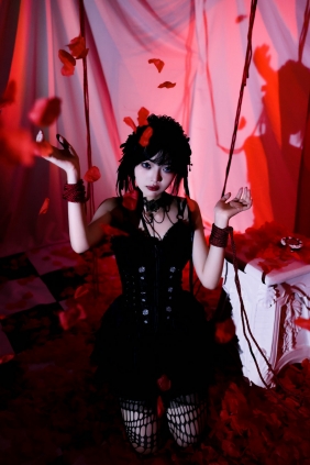 [YITUYU]艺图语 2025.10.03 红色娃娃 ## [25P-447MB]