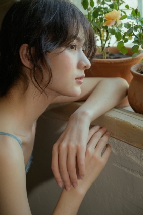 [YITUYU]艺图语 2025.04.22 静谧的光 小雨天气 [23P-242MB]