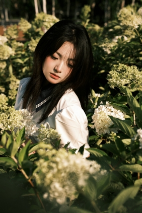 [YITUYU]艺图语 2025.08.13 绣球花 炸洋芋 [13P-250MB]