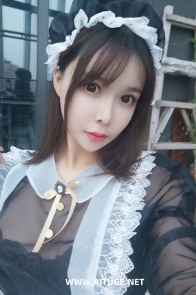 亚马逊鲶鱼 - 黑色透明女仆 [33P-192MB]