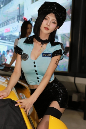 精选街拍视频 No.8560 帅气靓丽 [158P-1.10GB]