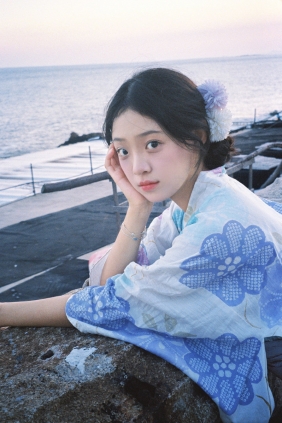 [YITUYU]艺图语 2025.09.20 于是夏天在我身后落下 一尾鱼 [10P-36MB]