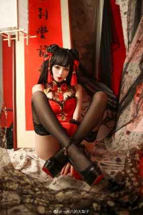 一米八的大梨子 - 时崎狂三新春旗袍 [12P-3MB]