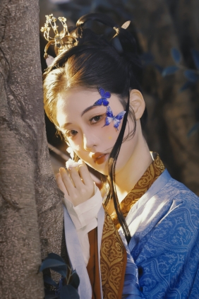 [YITUYU]艺图语 2025.10.19 云霄不可望 空欲仰神女 [9P-237MB]