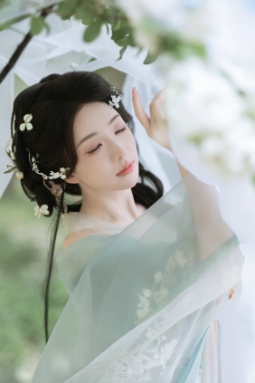 [YITUYU]艺图语 2025.07.29 踏莎行 是南渊不是洲 [61P-541MB]