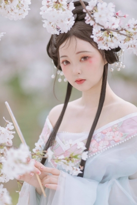 [YITUYU]艺图语 2025.05.21 小花仙 荣小兔头 [19P-336MB]