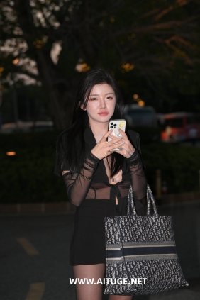 精选街拍视频 No.9353 黑色系搭配 [233P-5.16GB]