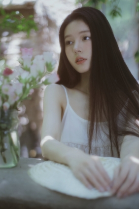 [YITUYU]艺图语 2025.08.22 夏末 迪迪 [14P-243MB]