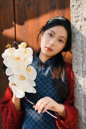 [YITUYU]艺图语 2025.08.04 蓝色江南旗袍 小u [19P-229MB]