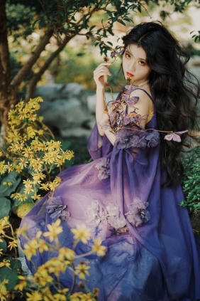 [YITUYU]艺图语 2025.05.02 紫 当初叫人家小田田 [18P-172MB]