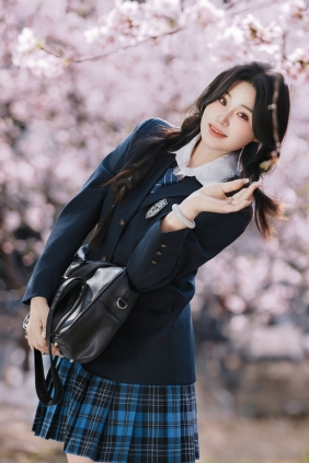 [YITUYU]艺图语 2025.09.11 日系樱花人像拍摄 MIKO [19P-158MB]