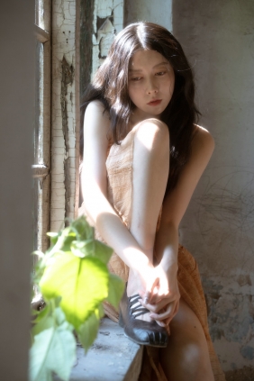 [YITUYU]艺图语 2025.06.23 无尽夏—绮梦 毛驴儿小马甲 [44P-436MB]