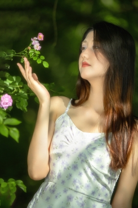 [YITUYU]艺图语 2025.07.30 秘密花园里的少女 小麦 [16P-169MB]