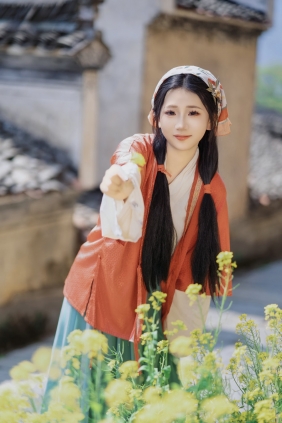 [YITUYU]艺图语 2025.05.03 淘气的小女娘 高雨琴 [13P-148MB]