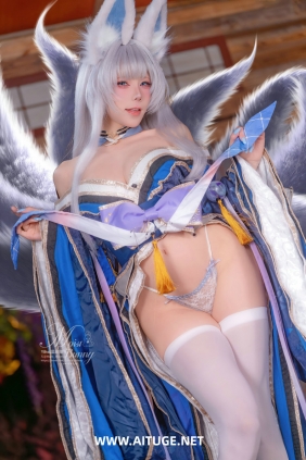 咬一口兔娘 - 碧蓝航线 信浓 [110P2V-1.48GB]