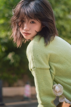 [YITUYU]艺图语 2025.04.06 小雏菊少女 布鲁布鲁小蛋糕 [40P-1.42GB]