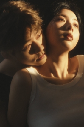 [YITUYU]艺图语 2025.05.01 光记录了我们的故事 晴天+卡卡 [14P-150MB]