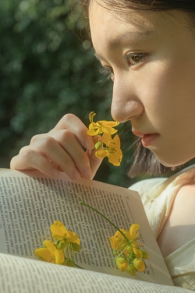 [YITUYU]艺图语 2025.08.04 盛夏 小玥 [18P-140MB]