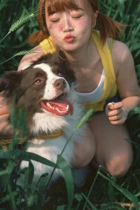 [YITUYU]艺图语 2025.05.12 麦田，少女，和狗 俊熙眼子 [17P-146MB]