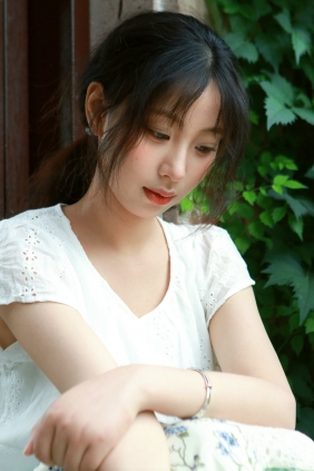 [YITUYU]艺图语 2025.08.10 夏日青柠 小u [22P-489MB]