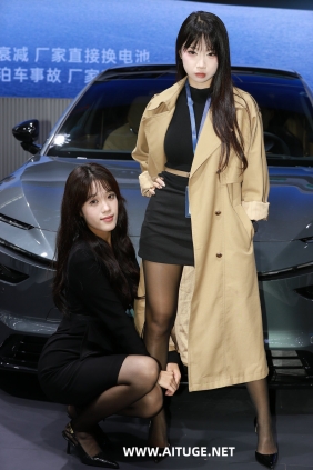 精选街拍视频 No.10117 飒爽通勤风 [187P-1.37GB]